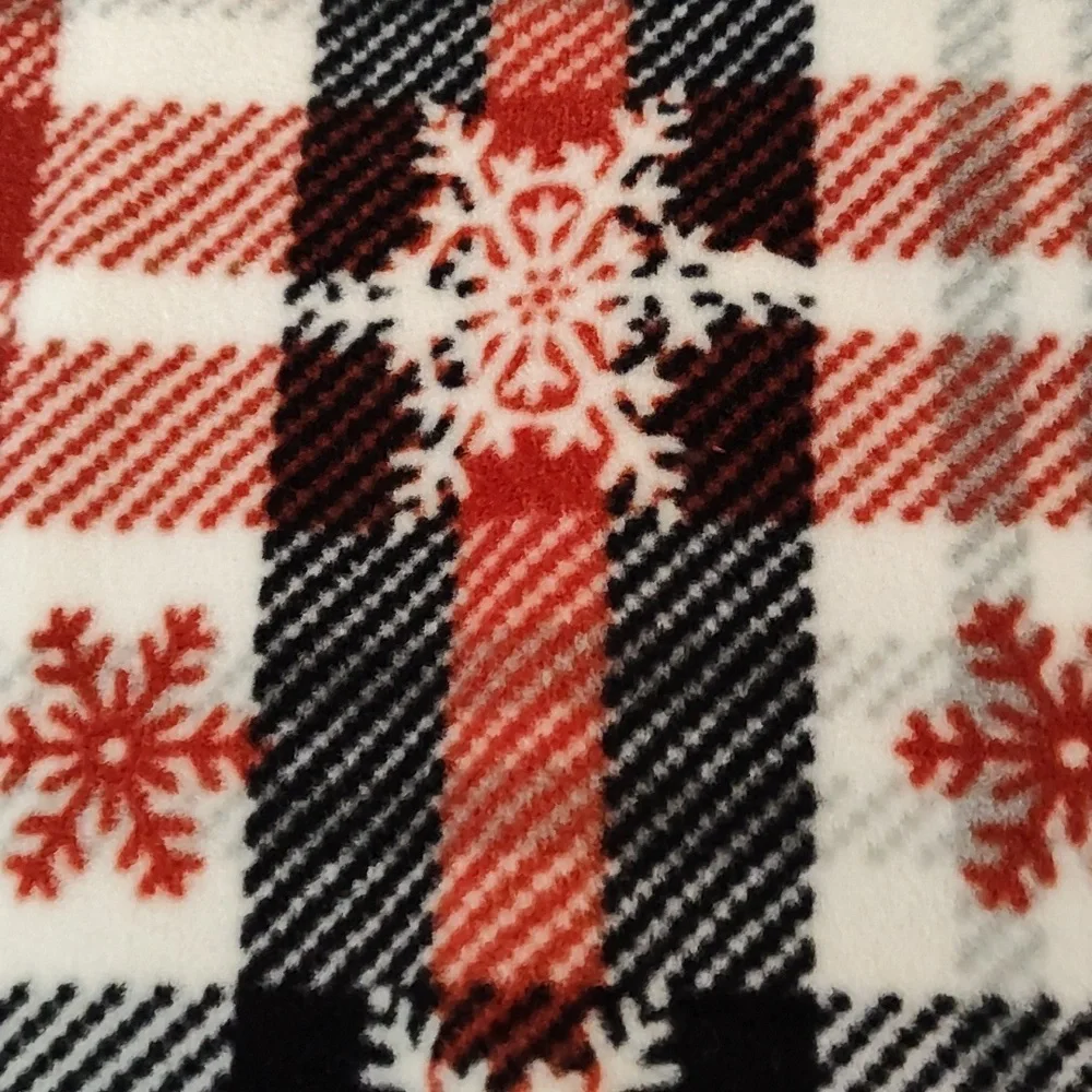 Ultra-Lux Hand Crocheted Edge Fleece Throw for Beds, Couches, Chairs, 72
